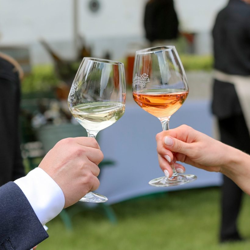 Prost auf Schloss Reichenau